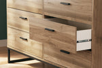 Deanlow Bedroom Package