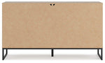 Deanlow Bedroom Package