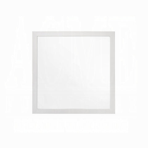 Casilda Mirror