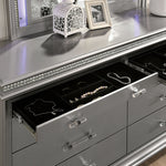 Maddie Queen Bedroom Set